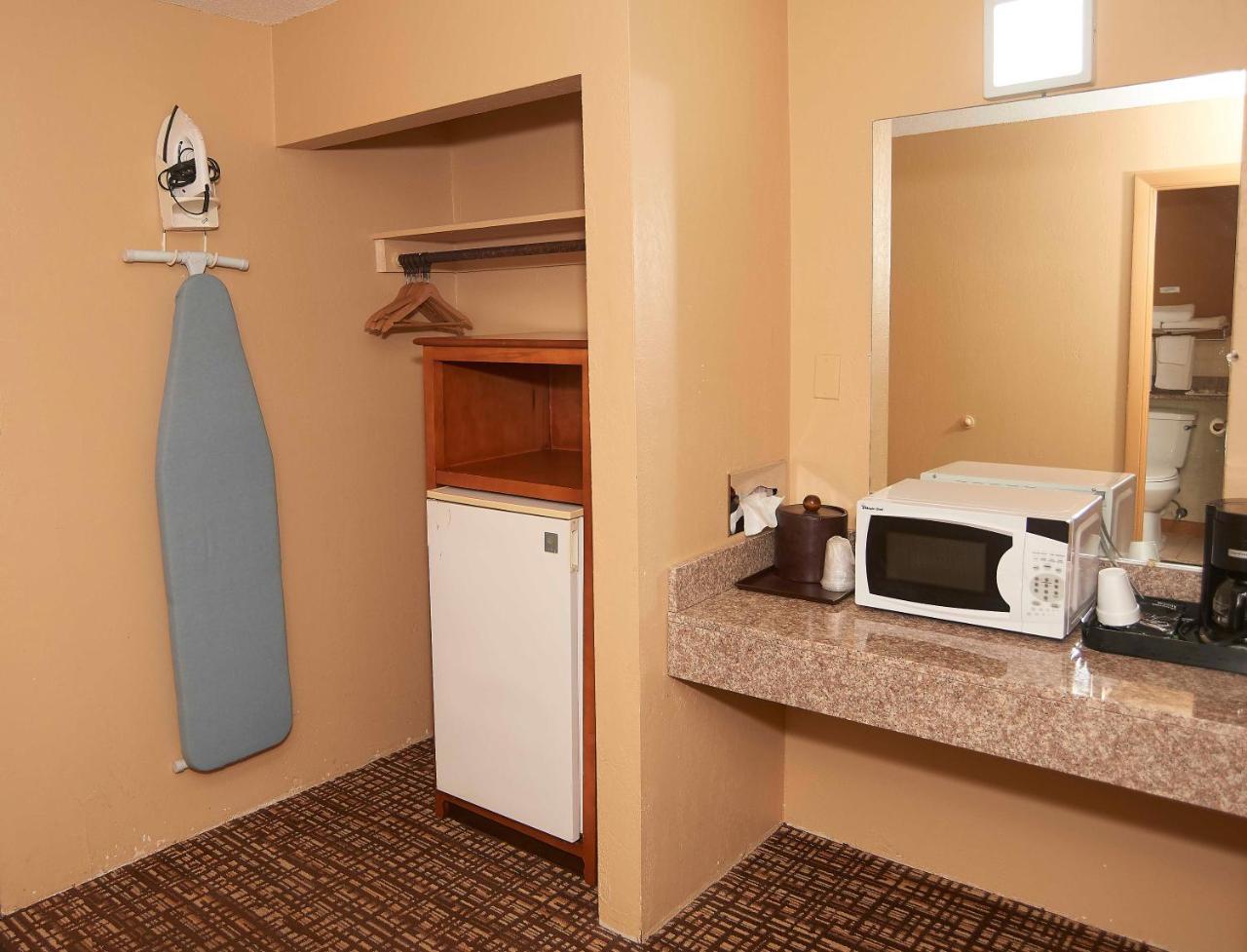 New World Inn Barre Ngoại thất bức ảnh